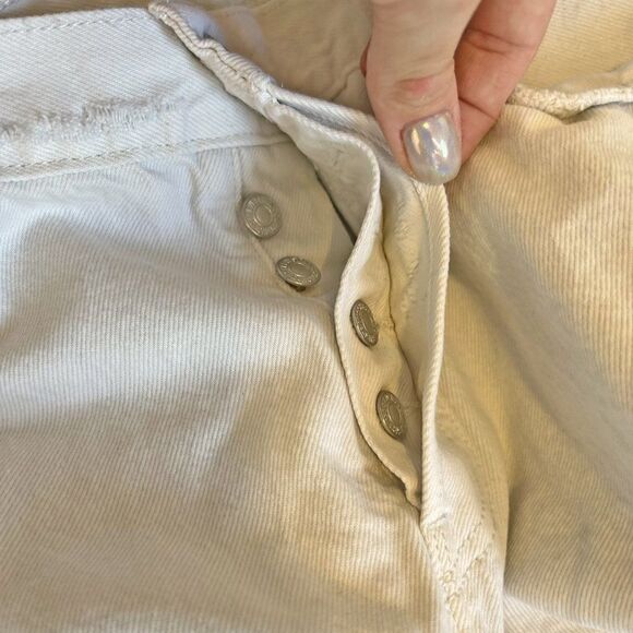 CLEARANCE - Levi's 501 CT White Mid Rise Distressed Button Fly Jeans - Picture 5 of 7